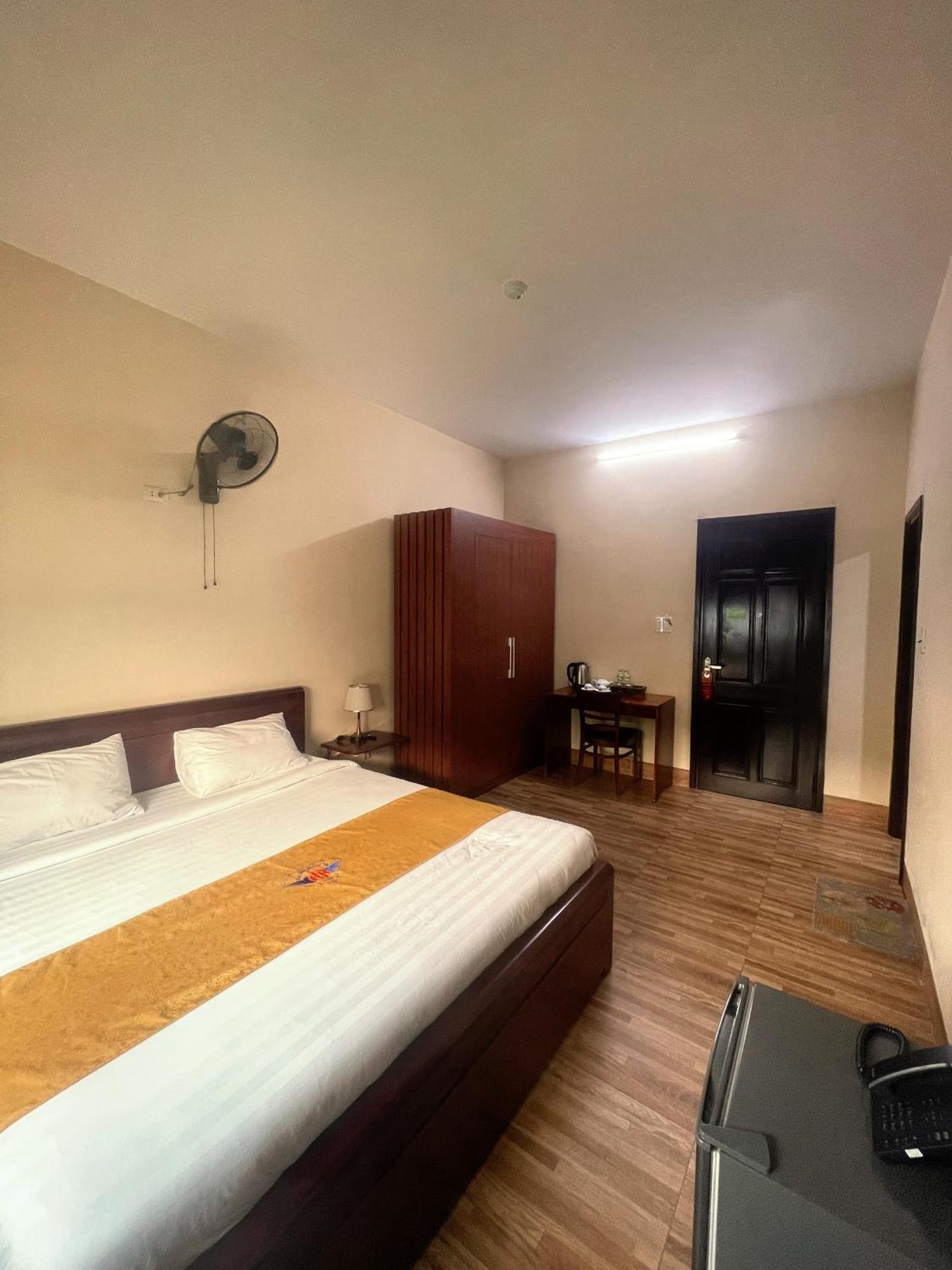 Khach San Hoa Binh Quang Tri Hotel Dong Ha Exterior foto
